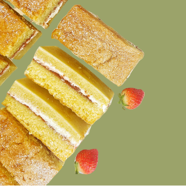 The Victoria Sandwich Traybake